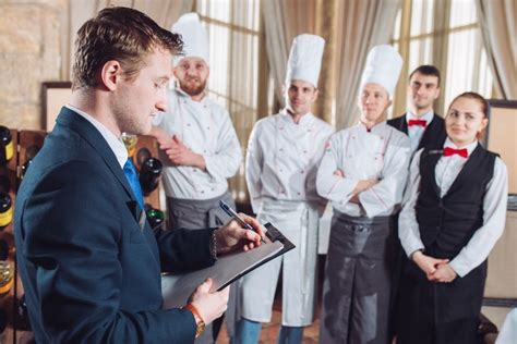 Food beverage hospitality jobs - Food and beverage managers are experts in ordering, preparing and serving food and drinks. By using strong leadership skills and culinary knowledge, they ensure that venues such as restaurants, hotels and function centres deliver high-quality dishes. If you're wondering where a career in the hospitality industry may take you, you might like to ...